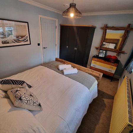 Salt & Surf-Sea Views In Saltburn Apartment Luaran gambar