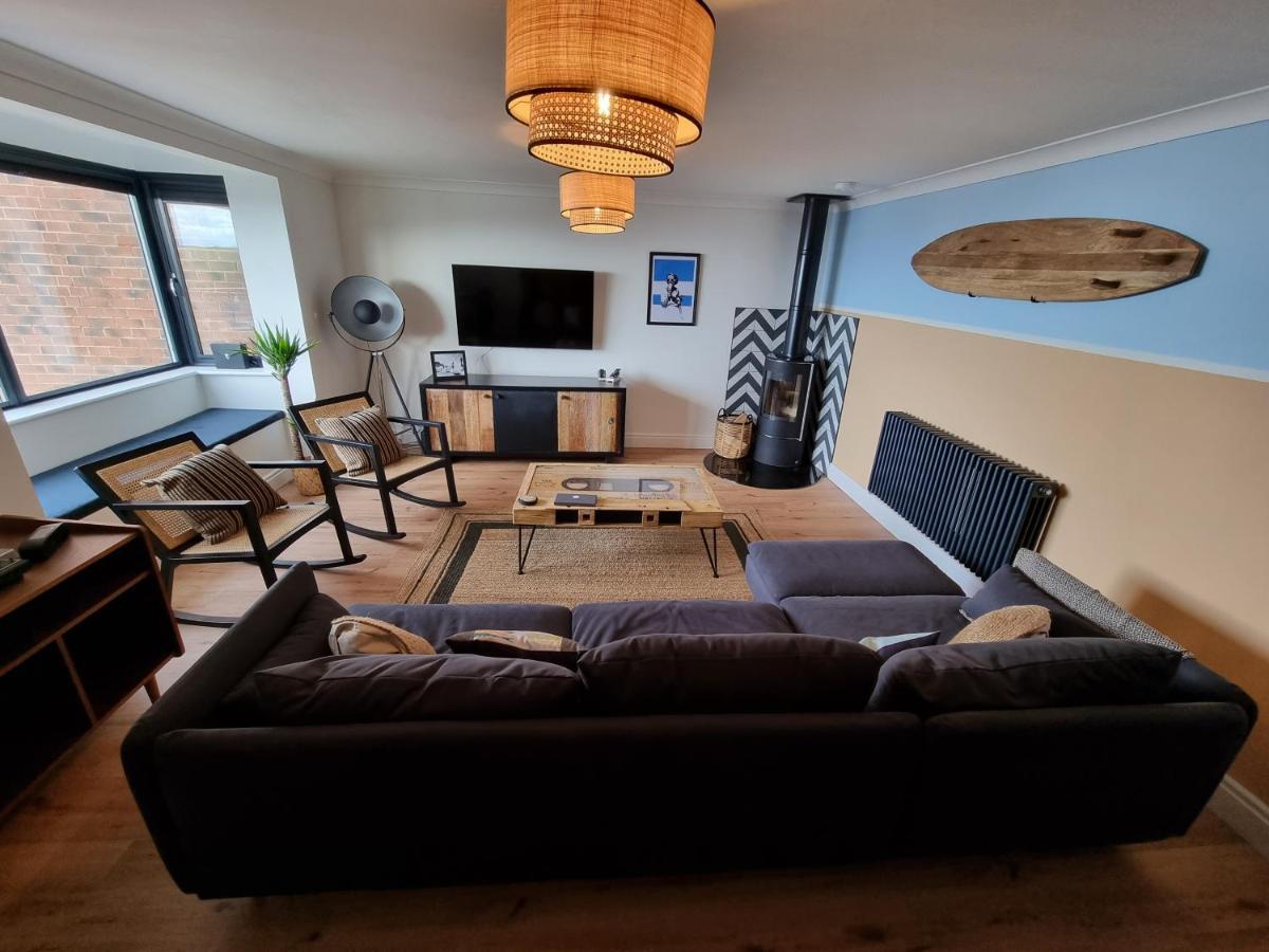 Salt & Surf-Sea Views In Saltburn Apartment Luaran gambar
